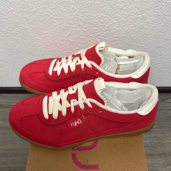 Ryka Made For Women Effortless Lace Up Sneaker (WIDE) - Picture 7 of 11